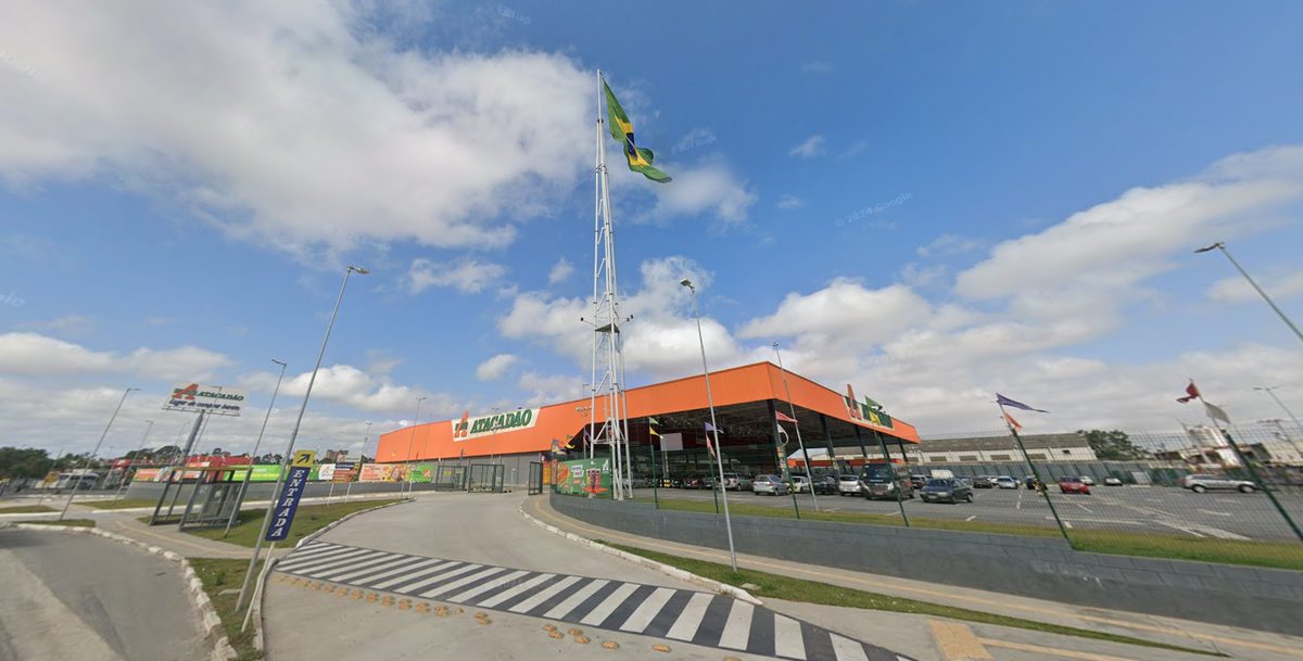 Atacadão inaugura sua primeira unidade em Poá, impulsionando a economia local